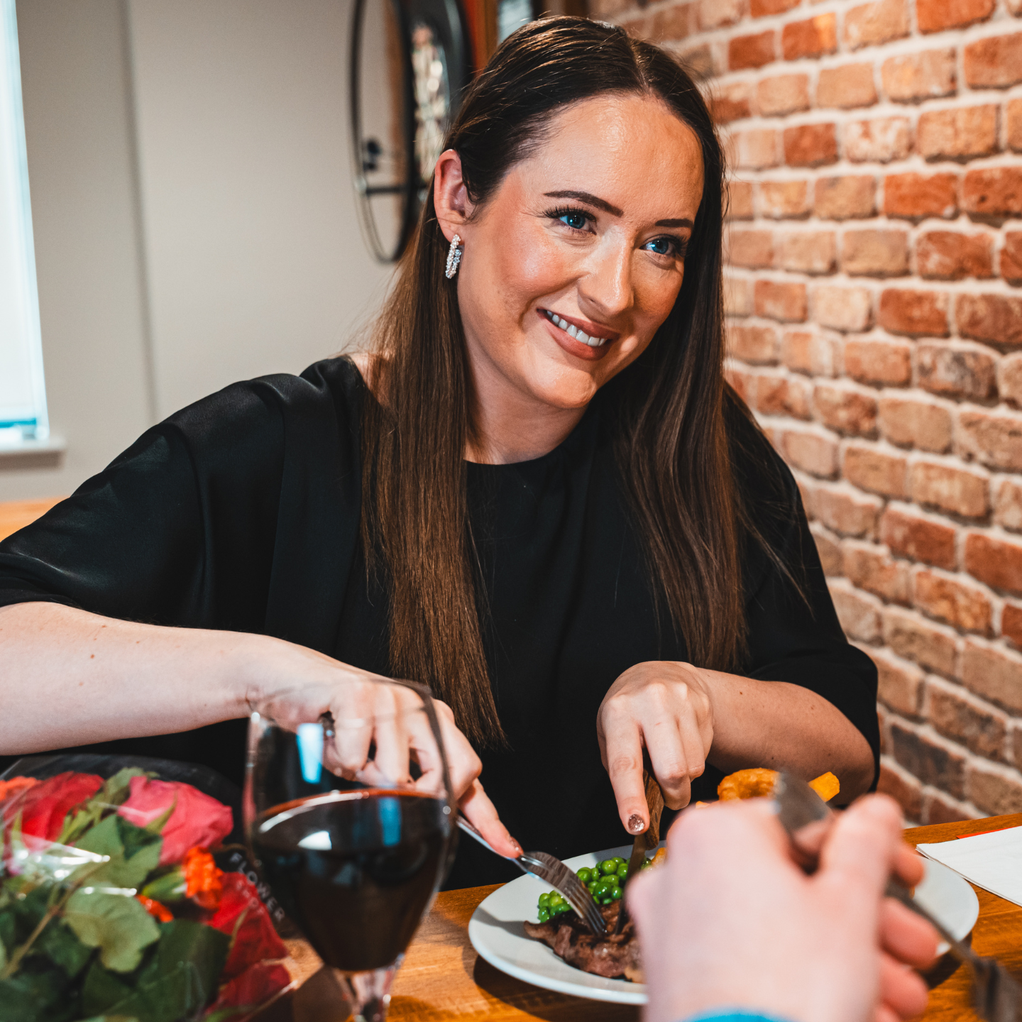 Valentine’s Weekend Dining & Treat Menu at The Sparking Clog in Bury